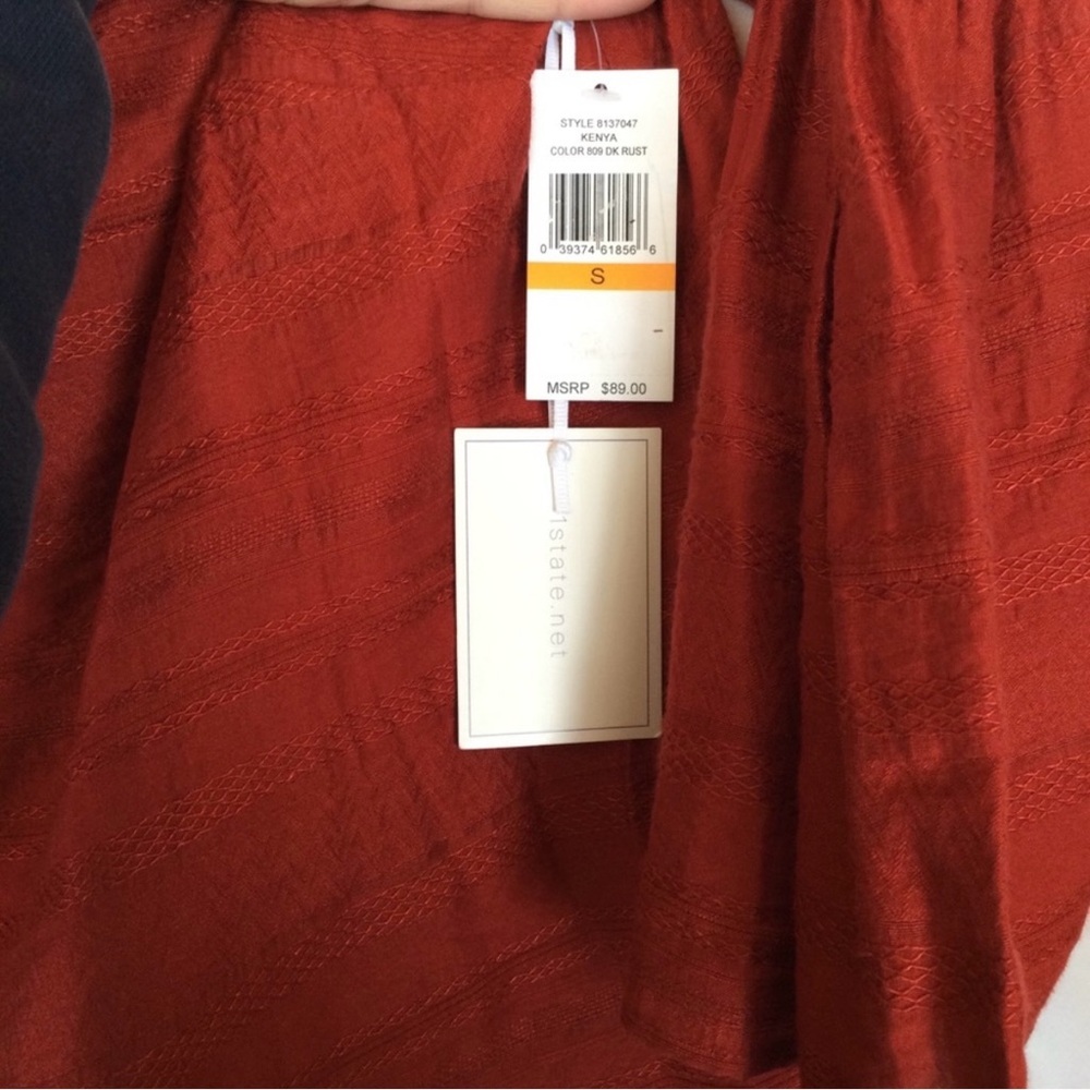 1.State Rust Colored Cold Shoulder Blouse - Picture 7 of 8